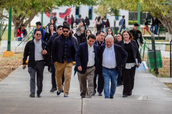 Directivos de la ANAN de la UTNL reforzaron sus acuerdos para que egresados se incorporen a la plantilla del organismo una vez que inicie operaciones en Tamaulipas.