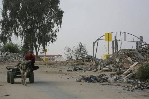 Los gobiernos de Qatar y de Arabia Saudita acordaron fortalecer la cooperación militar ante posibles nuevos ataques por parte de las fuerzas armadas de Israel contra el territorio catarí, como ocurrió en septiembre pasado según una declaración conjunta al concluir una reunión del consejo de coordinación bilateral en Riad.