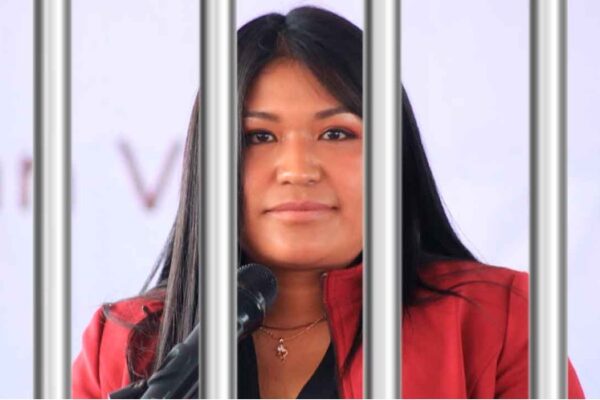 La Fiscalía acreditó que, María Elena Martínez Robles, ordenó el asesinato con apoyo de La Familia Michoacana.