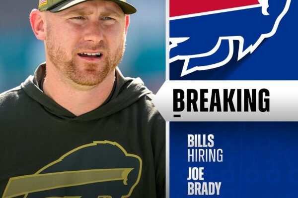 Los Buffalo Bills anunciaron este martes que Joe Brady, quien se desempeñaba como su coordinador ofensivo, será su nuevo entrenador en jefe por las próximas cinco temporadas de la NFL. “Hemos llegado a un acuerdo con Joe Brady para un contrato por cinco años para que se convierta en nuestro nuevo entrenador principal“, informaron los Bills a través de un comunicado. Brady, de 36 años, sustituye al experimentado Sean McDermott, quien el pasado 19 de enero fue despedido de manera sorpresiva luego de nueve temporadas en el equipo, de las cuales lo llevó a playoffs en ocho de ellas. McDermott perdió su trabajo después de ser eliminado la semana pasada por losDenver Broncos en la ronda divisional de la Conferencia Americana. Ante la polémica que levantó la salida del ‘coach’ de 51 años, debido a los números positivos que dejó con 98 triunfos y 50 derrotas, Terry Pegula, presidente de los Bills, explicó que estaban atascados en su búsqueda por llegar a una final de la Conferencia Americana y a un Super Bowl. “Vi el dolor en el rostro de Josh luego de la derrota y sentí su dolor. Es una cuestión de hacia dónde va el liderazgo del equipo en el campo y en el vestuario;tuvimos otro fracaso en los playoffs. Por eso decidí que Sean tenía que irse. Sé que podemos hacerlo mejor y lo demostraremos”, argumentó Pegula sobre el dolor de Josh Allen, su quarterback, y el cambio de liderazgo. Este martes Buffalo eligió a su nuevo entrenador en jefe dentro del cuerpo técnico que dejó McDermott en Joe Brady, un joven ‘coach’ que llegó a los Bills en 2022 como entrenador de mariscales de campo. El ascenso de Brady siguió un año después como entrenador ofensivo interino y se mantuvo en 2024 y 2025, temporadas en las que ocupó el puesto de coordinador ofensivo, posición desde la que ayudó a potenciar el talento de Josh Allen, quien fue reconocido como Jugador Más Valioso de la temporada anterior.