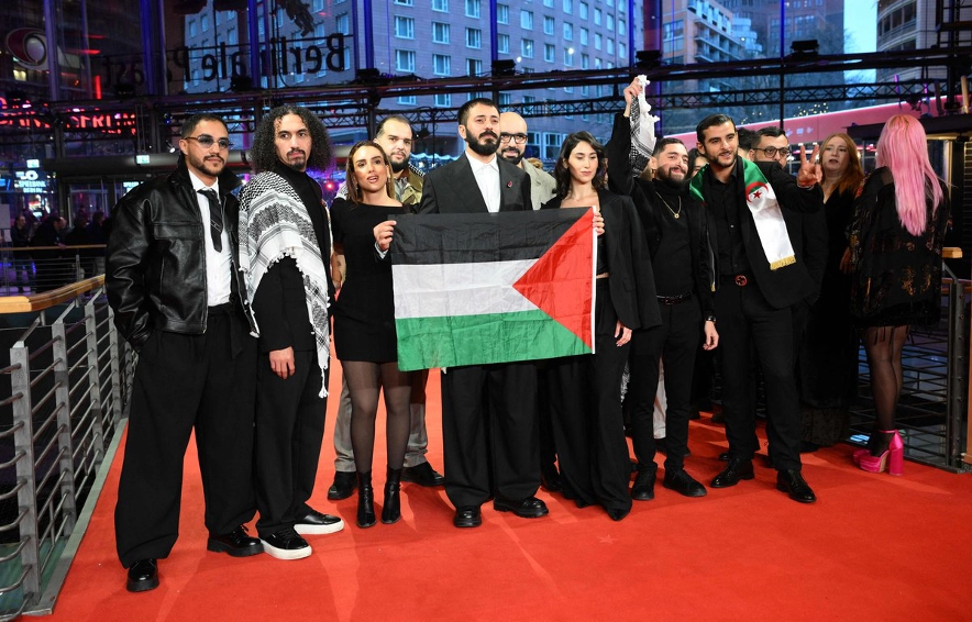 El gobierno alemán anunció que convocó a los dirigentes de la empresa organizadora de la Berlinale, en cuya ceremonia de clausura un director de cine acusó a Alemania de ser “cómplice de genocidio” contra los palestinos, mediante su apoyo a Israel.