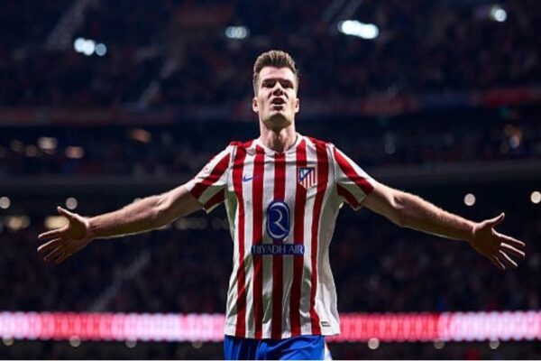 Atlético de Madrid goleó 4-1 al Club Brujas de Bélgica, global 7-4, en el Estadio Metropolitano, donde brilló el delantero noruego, autor de un hat-trick.