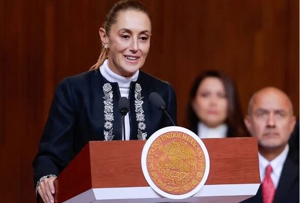 La presidenta Claudia Sheinbaum, durante la ceremonia por el aniversario 109 de la Constitución, realizada en la ciudad de Querétaro.