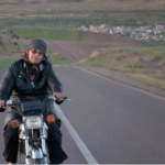 El primer documental iraní nominado los Oscar llevará a Hollywood el inspirador retrato de una tenaz líder local, en medio de la guerra desatada en Medio Oriente tras los ataques de Estados Unidos e Israel que mataron al guía supremo de Irán.