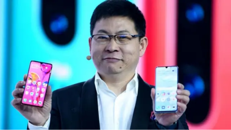 El esfuerzo de Huawei para crear un sistema operativo completamente nuevo, con código propio y compatible con múltiples dispositivos ha sido titánico. Desde que la Administración estadounidense bloqueara el acceso a Google, la compañía tuvo clara la solución: ser completamente independientes del resto del mundo