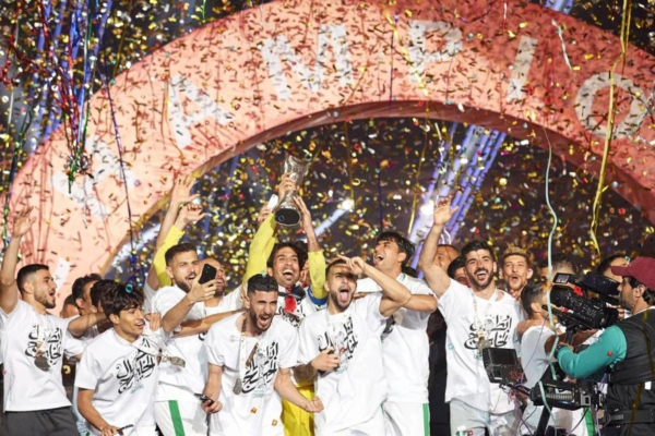 Los jugadores no han conseguido visas para el torneo de repechaje en México, a raíz del cierre de embajadas extranjeras, y Arnold está varado en los Emiratos Árabes Unidos a causa del conflicto.