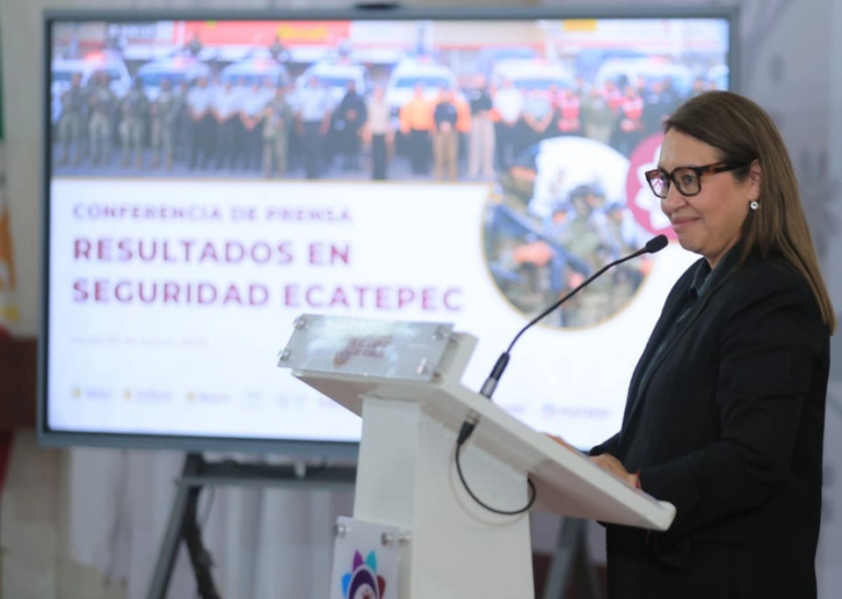 Azucena Cisneros Coss, alcaldesa de Ecatepec, informó sobre los proyectos para reforzar la Seguridad en este municipio.