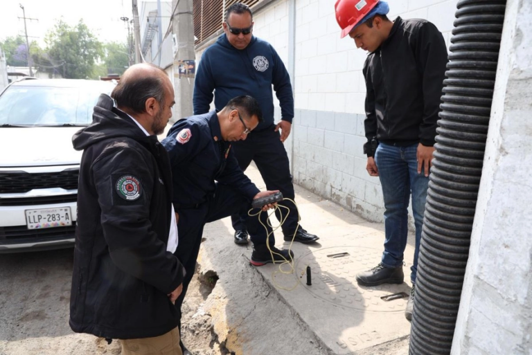 Autoridades municipales realizan inspecciones y trabajos de saneamiento para ubicar su origen.