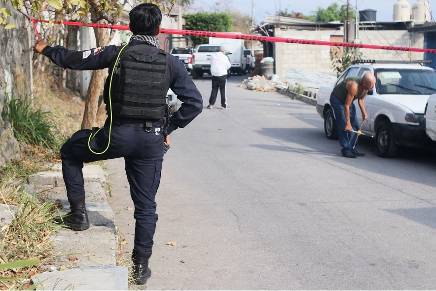 Las muchachas fueron encontradas muertas, con un “objeto contundente”, en el libramiento Huanímaro-Pueblo Nuevo, a la altura del entronque a la deportiva del municipio de Huanímaro, informó la Fiscalía General del Estado.