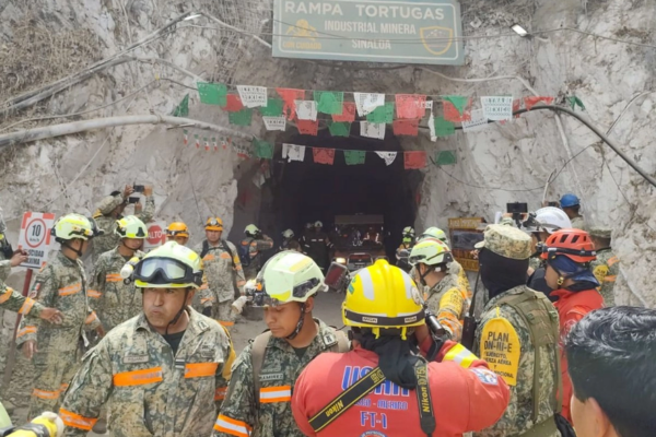 Indicó que la labor será lenta, con equipo especializado como maquinaria (scoop) y camiones para minería que cargaran los jales para poder entrar, lo que podrían llevarse unas 24 horas; sin embargo, como ya se tienen videos con información de los movimientos del trabajador, su rutina, la hora exacta en que ingresó, en base a esto se hará una búsqueda más focalizada. 