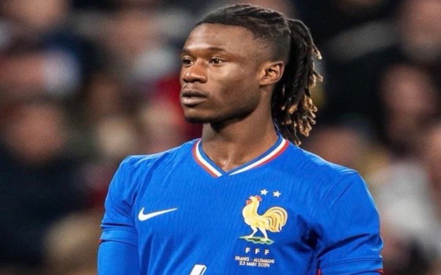 Eduardo Camavinga, jugador del Real Madrid, se quedó fuera de la lista de jugadores convocados por el seleccionador francés, Didier Deschamps, para el Mundial 2026, encabezado por otro madridista, Kylian Mbappé, como principal estrella gala.