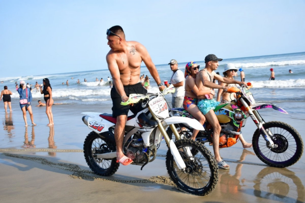 Autoridades indicaron que hasta el momento han arribado a Acapulco más de mil 260 motociclistas, cuando en años anteriores el registro superó la llegada de 4 mil motos.