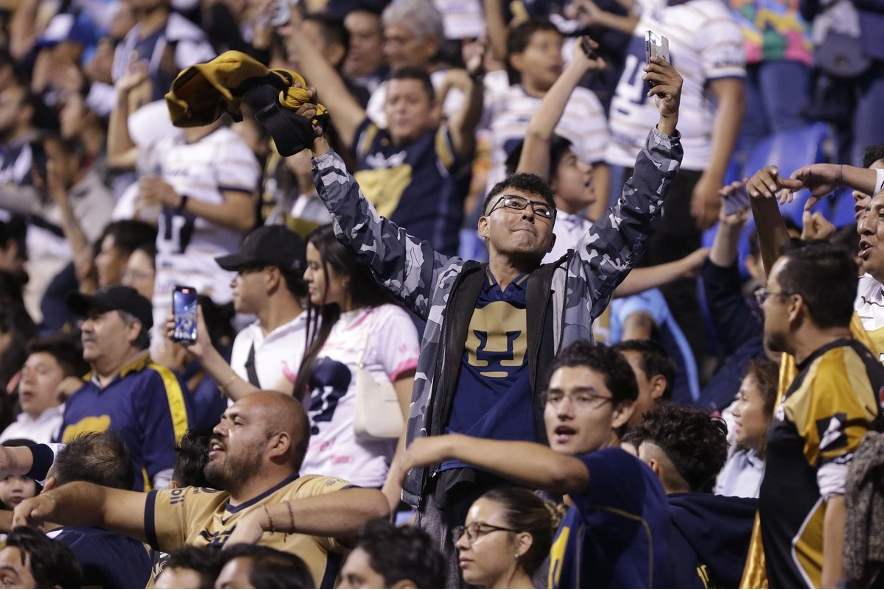 Una vez más, la fiel afición no sólo sufrirá por sus equipos en la cancha, sino también por el golpe a sus bolsillos por parte de la incontrolable reventa y fallas de las boleteras.