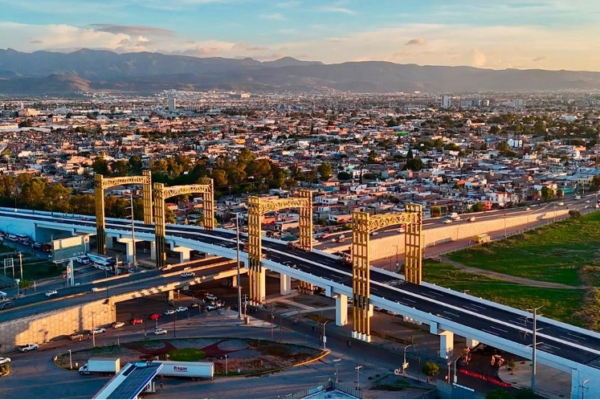 La nueva infraestructura busca agilizar la movilidad entre varios municipios de la zona metropolitana. 