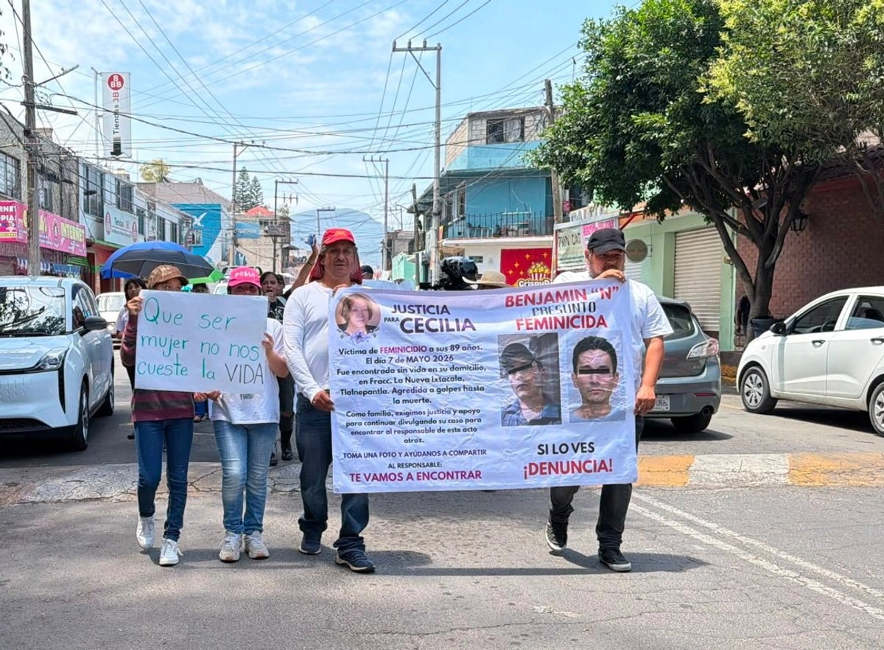 La mañana del 7 de mayo, la policía recibió el reporte de una mujer herida en el interior de una vivienda, por lo que elementos de distintas corporaciones se movilizaron para llegar al domicilio y auxiliar a la víctima.