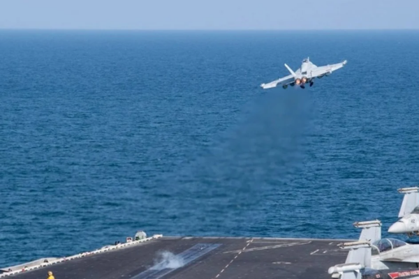 El Comando Central de Estados Unidos (Centcom) informó esta anoche que “llevó a cabo ataques de autodefensa contra radares iraníes.