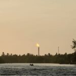 La refinería Olmeca de Petróleos Mexicanos (Pemex) reportó una falla en su planta de generación eléctrica, la cual no representó una emergencia, informó la empresa.