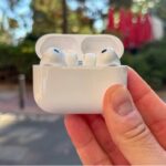 En este último mes hemos visto muy buenas ofertas en AirPods con varios precios mínimos históricos. Los AirPods Pro 3 ahora mismo no están tan baratos como los vimos hace una semana, pero sí que están rozando ese precio en El Corte Inglés, donde se encuentran por 209 euros.