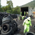 Al Centro de Acopio ubicado a la altura del kilómetro 21+100, de la carretera federal México-Puebla, llegan llantas recolectadas en el municipio de La Paz y en otros como Nezahualcóyotl, Ixtapaluca, Chimalhuacán, Chicoloapan e, incluso, de algunas alcaldías de la Ciudad de México.