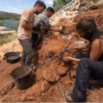 Investigadores descubrieron un fragmento de cráneo de más de 200 mil años de antigüedad en el yacimiento de Ruidera (Ciudad Real)