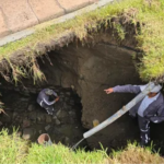 Toluca atendió de manera oportuna un socavón registrado en las inmediaciones de la glorieta de la Fuente, sobre Calzada del Pacífico.