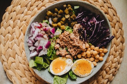 El eterno debate sobre cuál es la mejor dieta para perder peso y ganar salud acaba de sumar un nuevo capítulo científico.