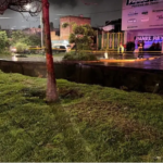 Un socavón se abrió en el municipio conurbado de Tonalá de 30 metros de largo, 12 metros de ancho y 6 metros de profundidad.