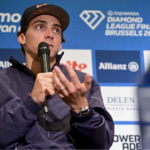 El saltador de pértiga sueco Armand Duplantis ofrece una rueda de prensa previa a la 50.ª edición del Memorial Van Damme, evento de atletismo que se celebrará en Bruselas el 3 de septiembre de 2026.