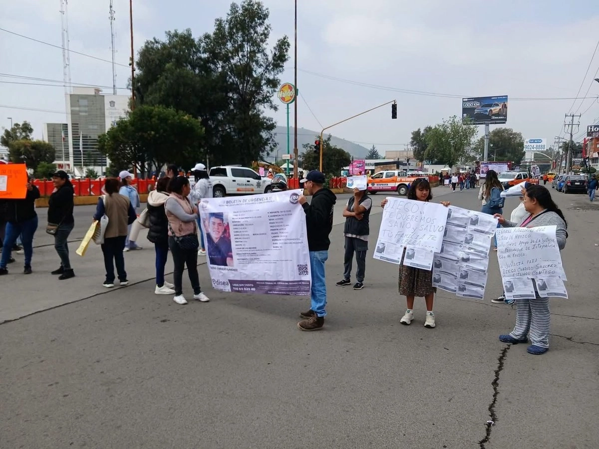 El joven fue visto por última vez cuando caminaba por calles de Los Hornos, en la comunidad de Santa Bárbara.